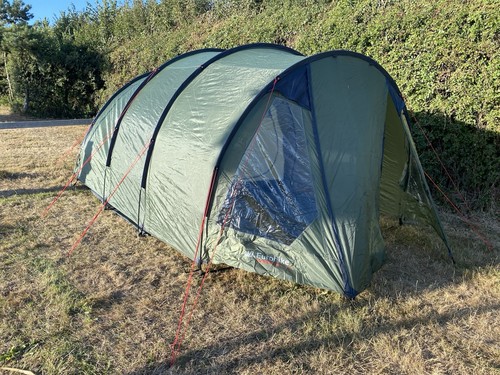 Eurohike sandringham berth - 4,