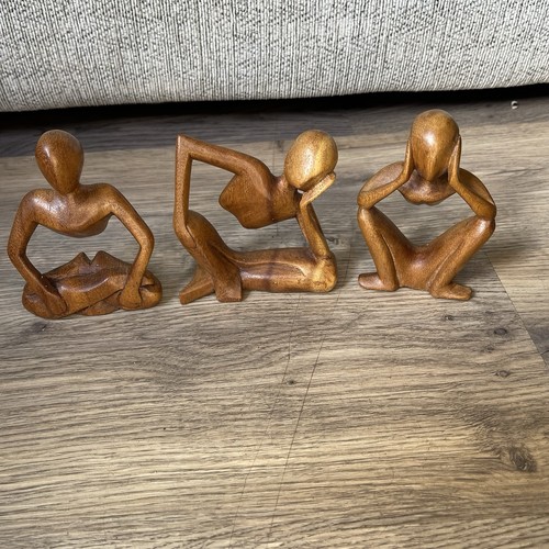 Vintage small carved wooden - carved,