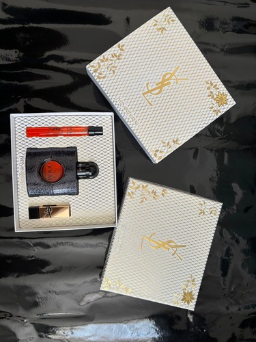 Ysl black opium gift - black,