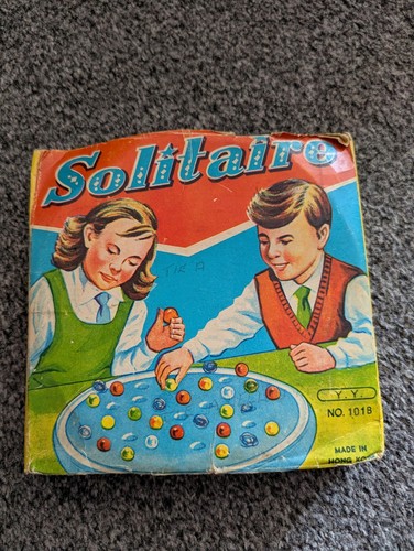 Vintage solitaire marble - solitaire, game