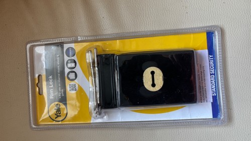 Brand new yale - locks, p402