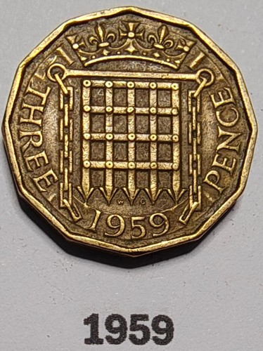 1959 queen elizabeth - ii, brass