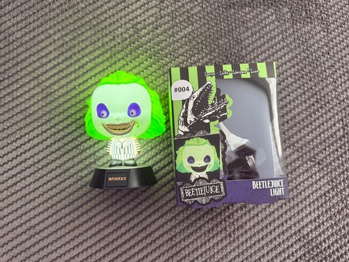 Beetlejuice glow the dark - glow, in