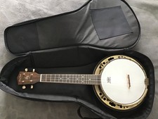 Harley Benton ukulele banjo