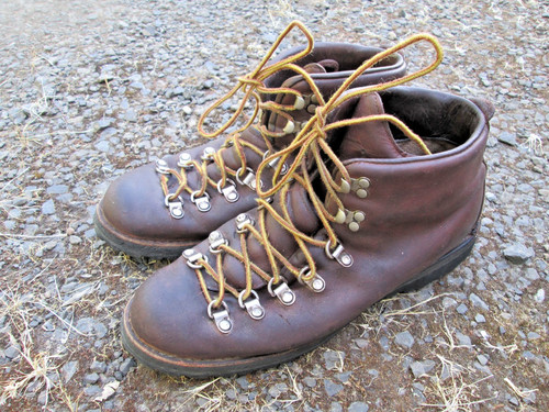 Vintage danner mountain light - danner,