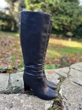 Boden  Black Pull On High