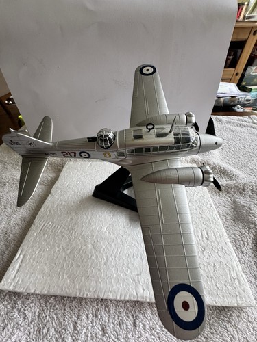 Oxford aviation 72aa002 avro - 72aa002,
