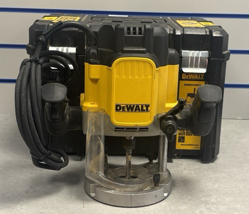 Dewalt 240v plunge router - 240v,
