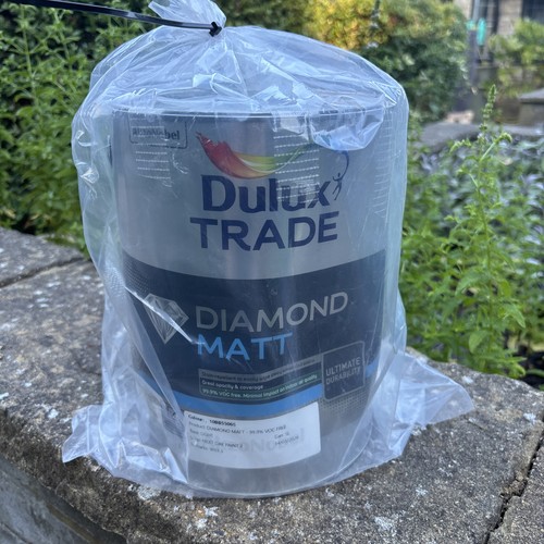 Dulux trade diamond matt - dulux,