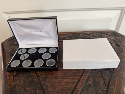 Deluxe holding display - holding/display, case