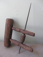 Antique Spinning Wheel