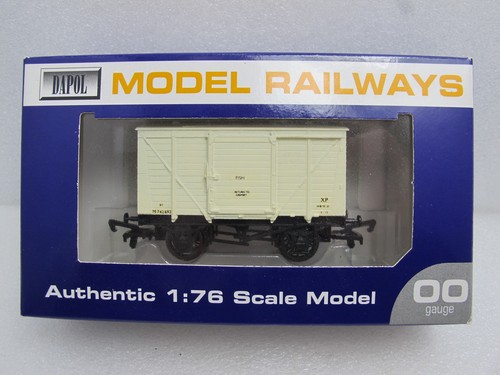 Dapol 006 unpainted door ven - door,