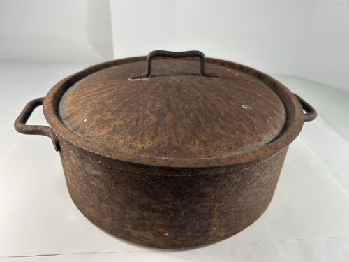 Antique cast iron dutch - cast,