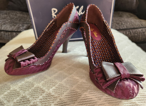 Ruby shoo ivy - ruby,