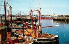 FRASERBURGH HARBOUR - POSTCARD