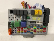 Vauxhall Zafira A 99-05 Fuse Relay Box 24412497