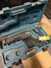 Makita 110V Reciprocating Saw no blade.
