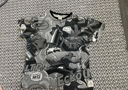Eckō unltd rare - graffiti, t