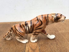 LARGE VINTAGE ROYAL DUX PORCELAIN STALKING TIGER FIGURINE 37cm Long