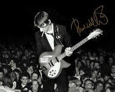 Paul Weller Signed 8" x 6"