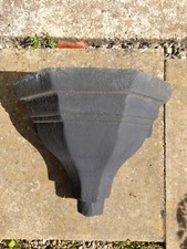 VINTAGE RAINWATER HOPPER CAST IRON IDEAL WALL MOUNTED PLANTER GARDEN ORNAMENT