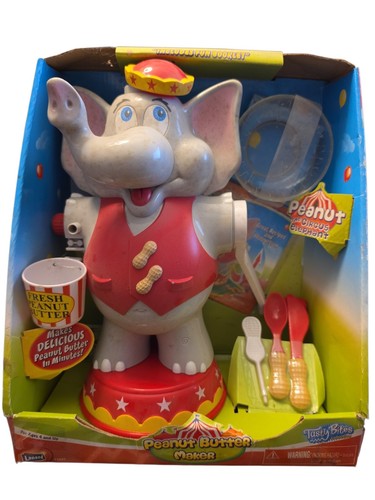 Peanut the circus elephant - peanut,