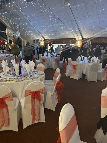 100 white slip seat - 100,
