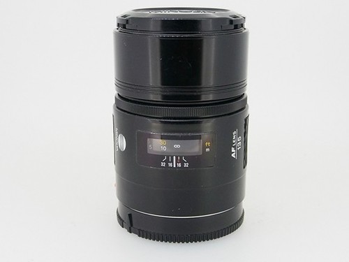 Minolta 135mm 8 lens - f2.8,