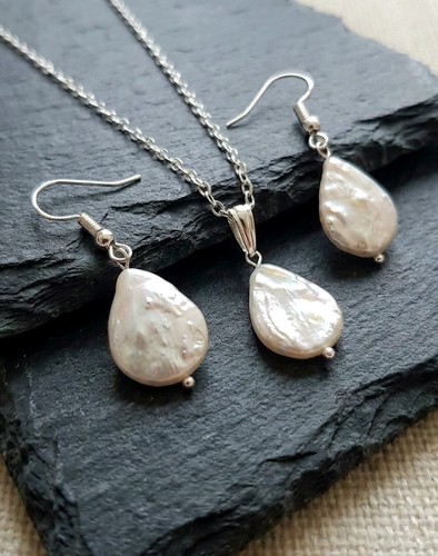 Baroque freshwater pearl - freshwater,