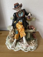 Vintage Capodimonte Tramp