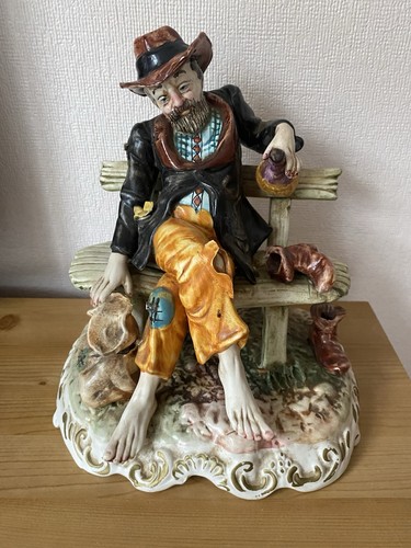Vintage capodimonte tramp - vintage,