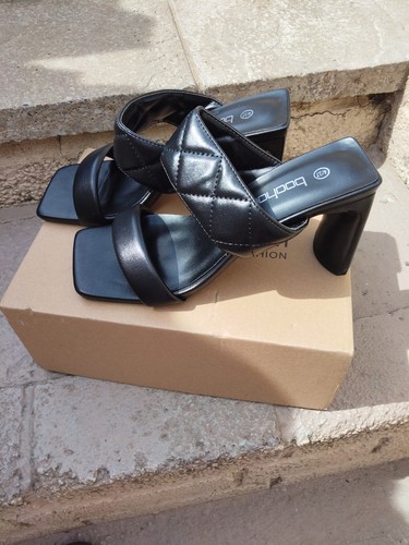 Black boohoo shoes - black,