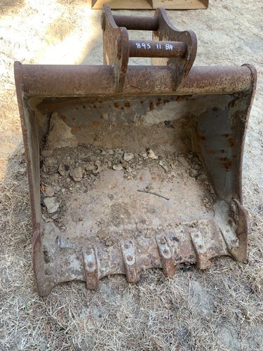 90cm toothed excavator bucket