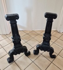 20th Century Pair of English Cast Iron Heavy Fire Dogs - Black