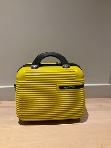 Hard shell vanity case - shell,