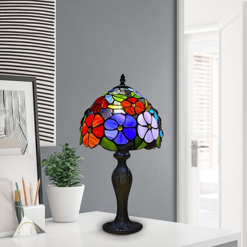 Tiffany style table lamp - tiffany,