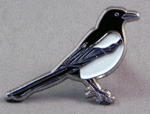 Magpie pin badge version - badge,