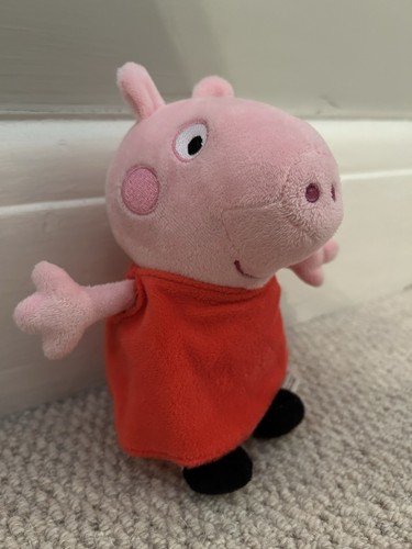 Peppa pig plush soft toy - pig,