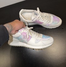 LOUIS VUITTON MONOGRAM RUNAWAY TRAINERS WHITE UK9 LIMITED EDITION 