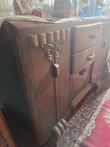 Old oak cabinet collect - oak,