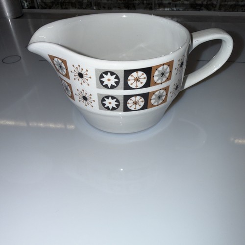 Hostess british anchor - hostess,