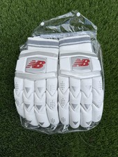 cricket batting gloves 