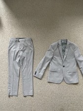 Grey Suit Set In Great