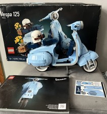 LEGO 10298 Icons Vespa 125