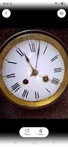 Round french mantel clock - french,