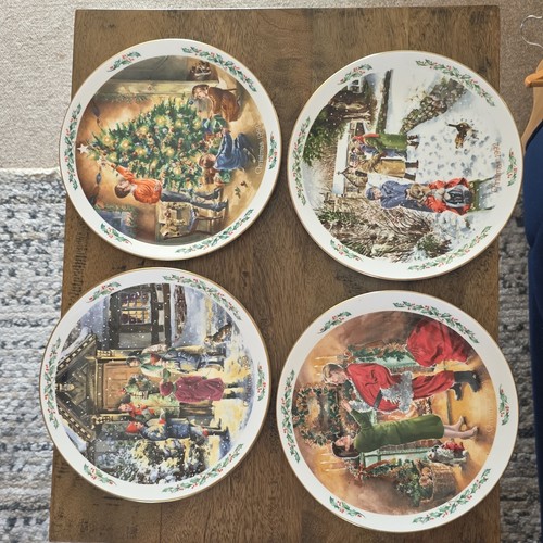 Royal doulton family - royal,