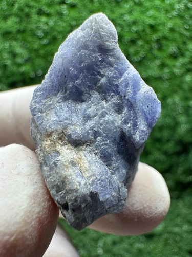 Lovely tanzanite crystal - crystal, with