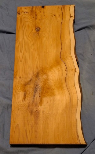 Rustic yew waney edge 25mm - yew,