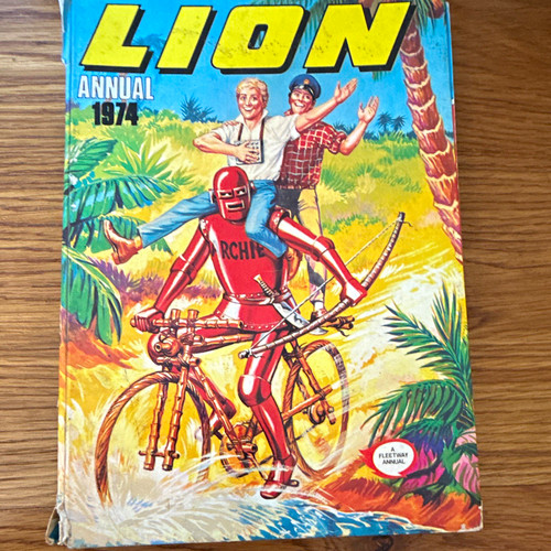 Lion annual 1974 fleetway - 1974,