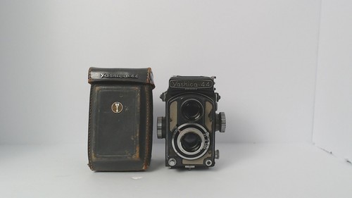 Yashica tlr - 44,
